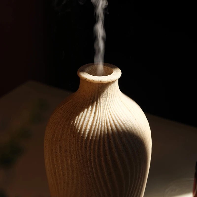 Serene oasis diffuser vase - Ellora